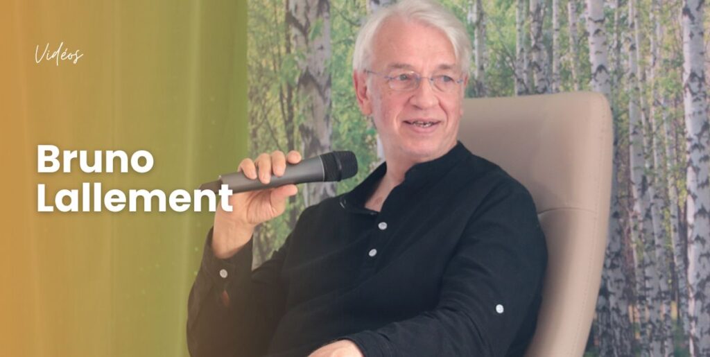 Bruno Lallement pendant une conférence